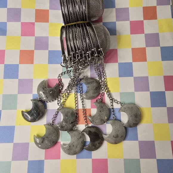 Labradorite Moon Crystal Tea Infuser - Picture 2 of 4